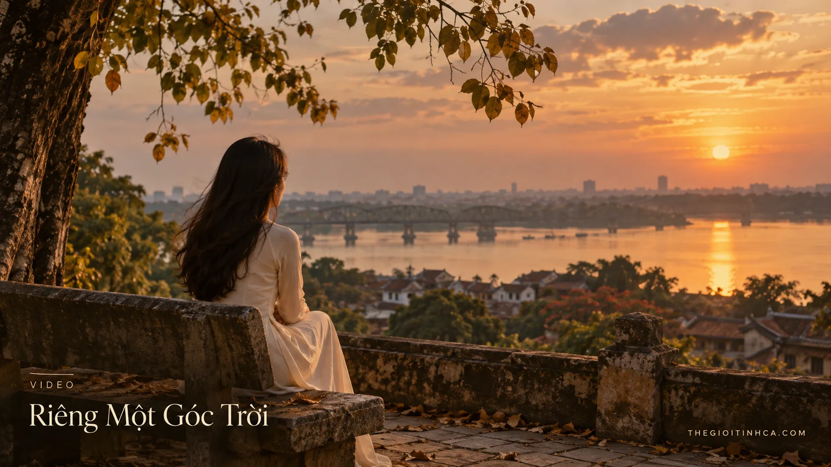 Riêng Một Góc Trời