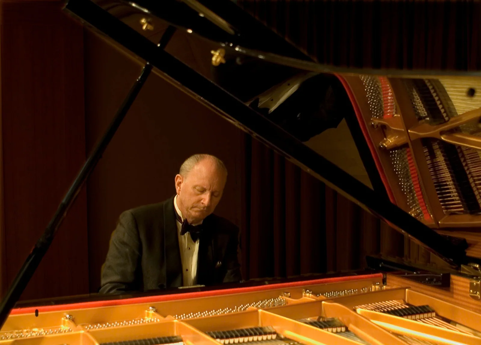Ảnh minh họa Thưởng Thức "Đêm Lãng Mạn" Cùng Bậc Thầy Piano Jerome Rose Tại Việt Nam