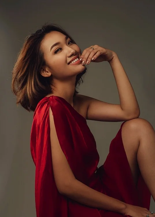 Ảnh minh họa cho Biển Là Em